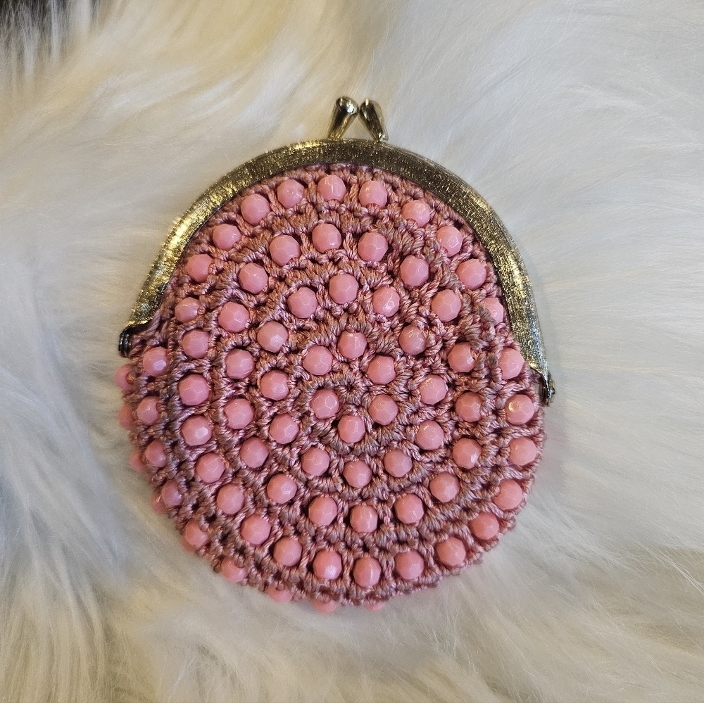 Pink Beaded Vintage Crocheted Coin Purse - Picture 2 of 10